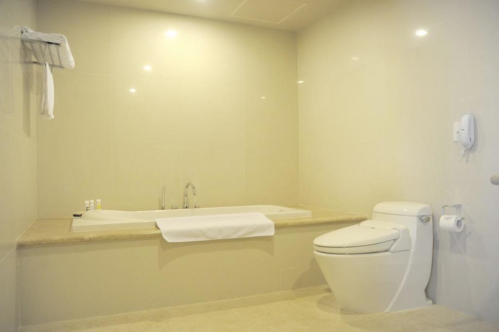 Varna Hotel ダナン 部屋 写真